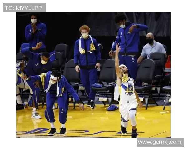 德雷蒙德格林如何在勇士队中扮演多面手角色助力球队夺冠 德雷蒙德格林如何在勇士队中扮演多面手角色助力球队夺冠